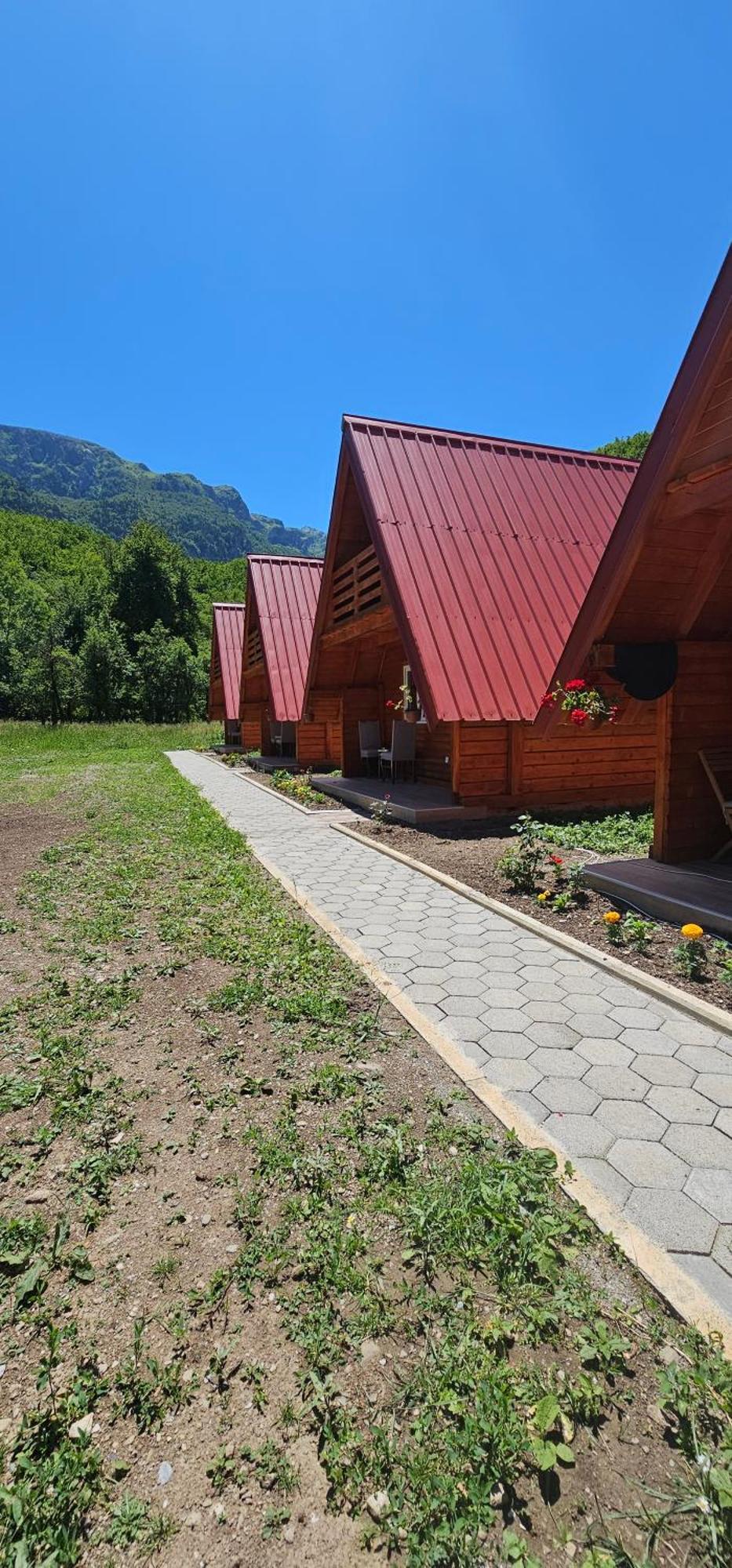 Villa Ekoo Katun Jezerca Vuthaj Exterior foto