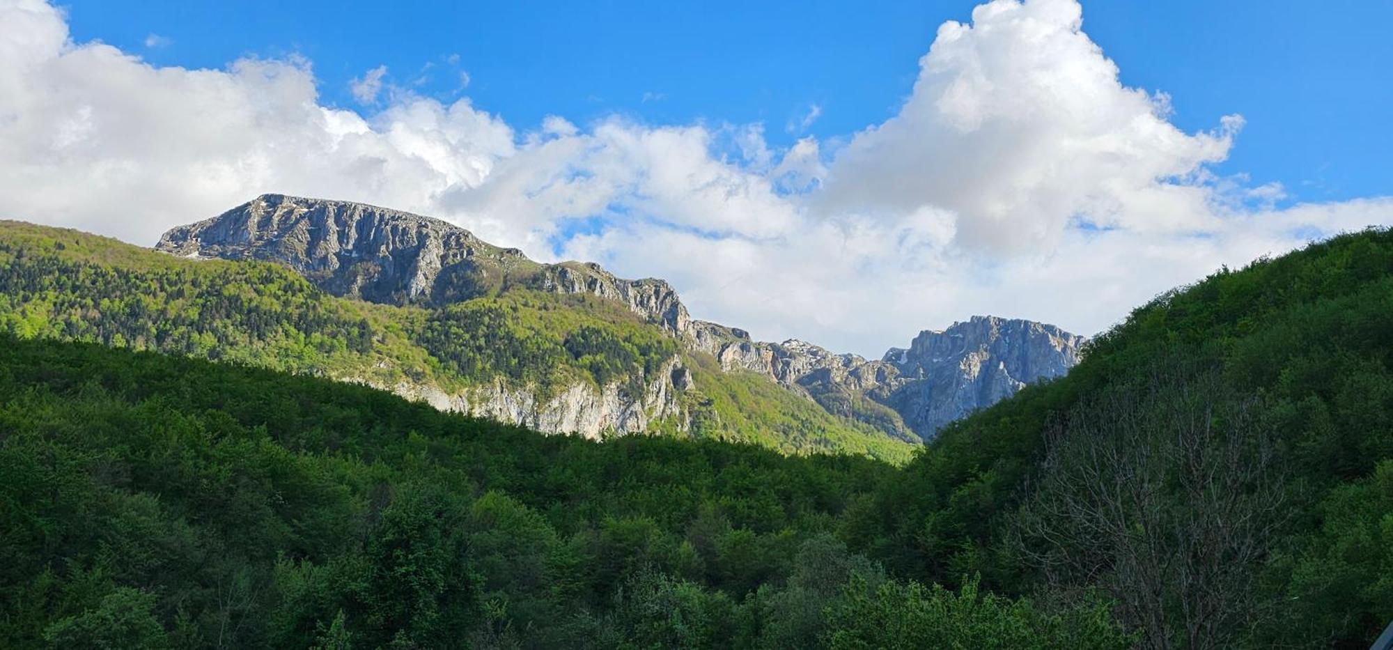 Villa Ekoo Katun Jezerca Vuthaj Exterior foto