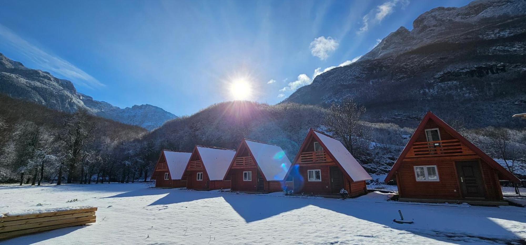 Villa Ekoo Katun Jezerca Vuthaj Exterior foto